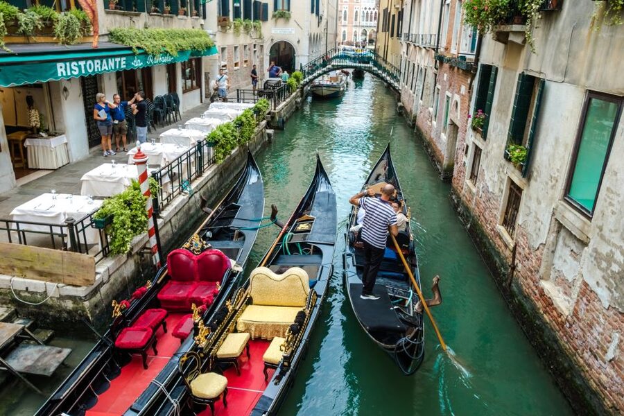 Venice: Private Gondola Ride - The Big Advantage: Skipping the Gondola Chaos