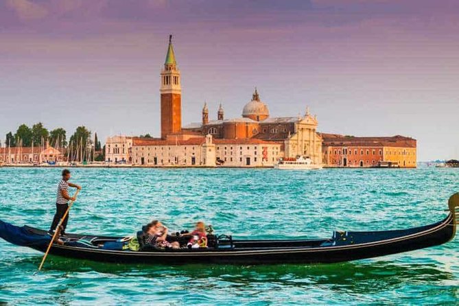 Venice: Private Serenade Gondola Tour - 30 minutes - Where You Start at Traghetto Santa Maria del Giglio