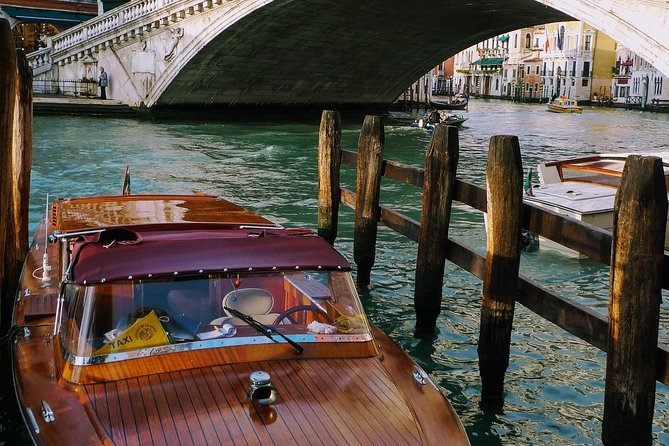 Venice Private Transfer (Hotel, Port, Venice or Treviso Airport, Mestre TrainSt) - Where You Meet Your Driver: Airport, Port, Train, and Hotel