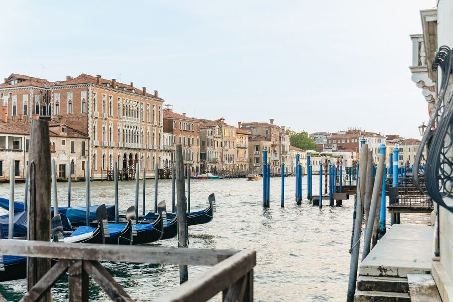 Venice: Private Walking Tour with a Local - Optional Attractions and Entrance Costs: How to Budget Without Surprises