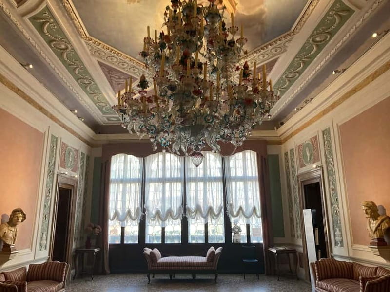 Venice: Querini Stampalia Guided Tour - Campiello to Fondazione: what that short outdoor stop adds