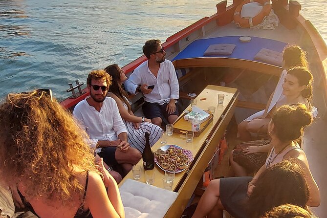 Venice: Relaxing Sunset Ride aboard old fishing boat - Stop 4: St Mark’s Square and the basin at sunset