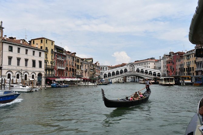 Venice Rialto Market Food Delicacies and Sightseeing Tour with a Native Guide - Key highlights at a glance