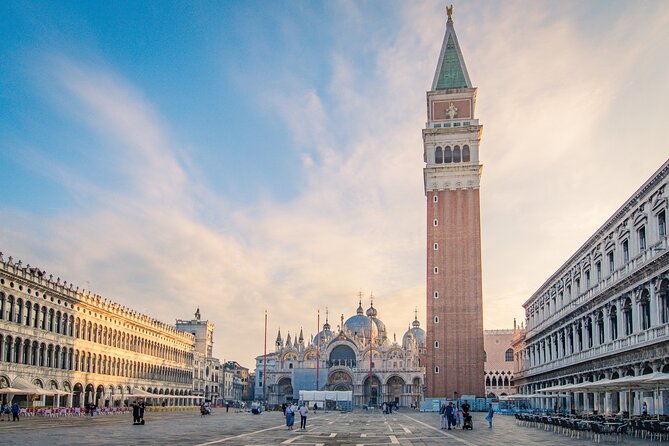 Venice Saint Mark's Basilica afternoon guided tour - Piazza San Marco Stop: The “Why Venice Built This” Moment