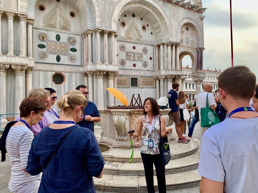 Venice: Saint Mark's Basilica Guided Tour - Inside the Golden Basilica: what 40 minutes buys you