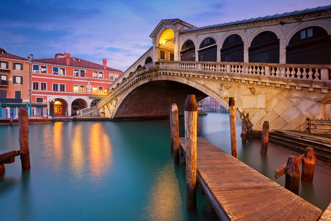 Venice Scavenger Hunt and Highlights Self Guided Audio Tour - Audio Stories and Insider Tips: What You Actually Learn