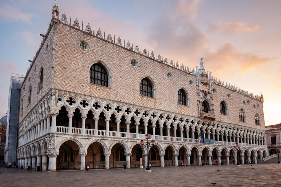 Venice Self Guided Audio Tour: The story of La Serenissima - How the La Serenissima audio story works on your phone