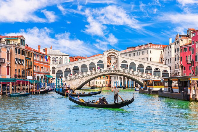 Venice Shared Gondola Ride: 30 Minutes through Grand Canal - Quick Highlights