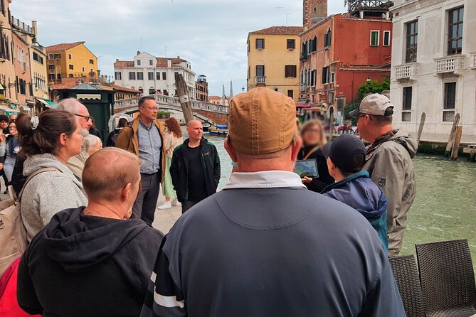 Venice Sightseeing Small Group Walking Tour with a Local Guide - Two Hours That Solve Venice’s Main Problem: Getting Oriented