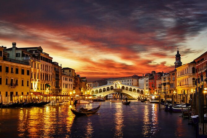 Venice Small Group Tour with Exclusive Entry to St Mark Basilica - Campo Santa Maria Formosa: the square that changes the pace