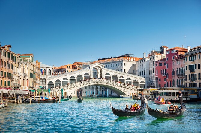 Venice Small Group Tour with Exclusive Entry to St Mark Basilica - Meeting in Piazza San Marco, right by the Lion Pillar