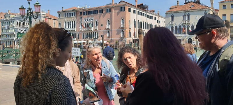 Venice: Small Group Walking Tour of Most-Famous Sites - Key things I’d bet on before you go