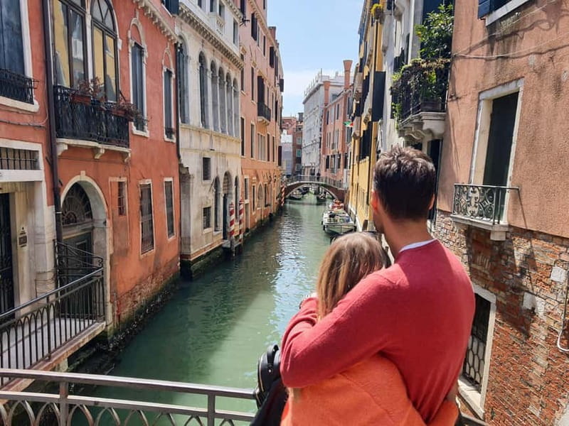 Venice: Small Group Walking Tour of Most-Famous Sites - San Pantalon: the ceiling masterpiece you’ll remember