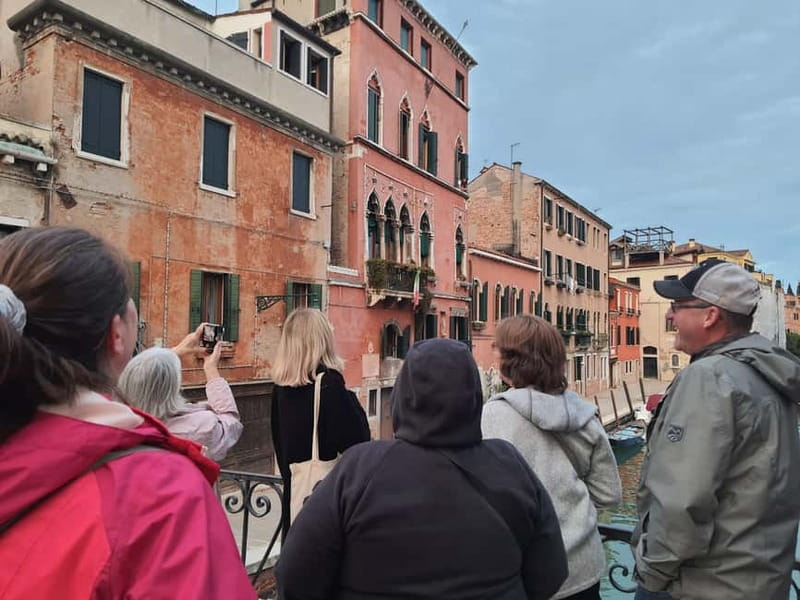 Venice: Small Group Walking Tour of Most-Famous Sites - Basilica dei Santi Giovanni e Paolo (San Zanipolo): doges at rest