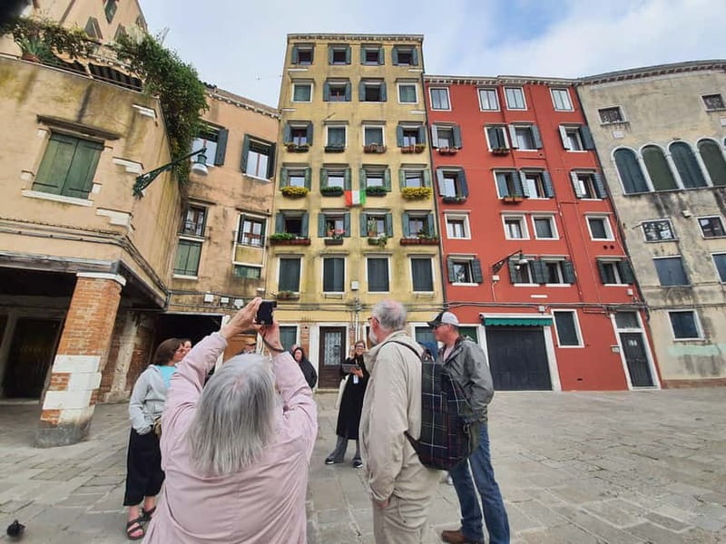 Venice: Small Group Walking Tour of Most-Famous Sites - Piazza San Marco finish: you land where the city performs
