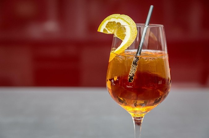 Venice Spritz Time - Un Mondo Divino: Real Spritz and Cicchetti in One Sitting