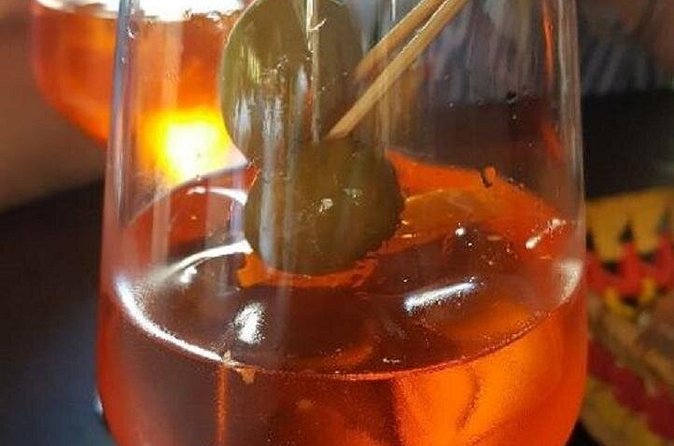 Venice Spritz Time - Group Size and the Social Side of Aperitivo