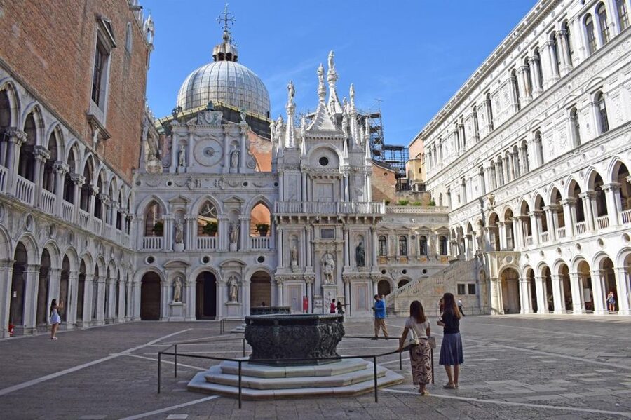 Venice: St. Mark's Basilica, Doge's Palace and Glass Factory - San Marco in Two Hours: the best way to see the big icons