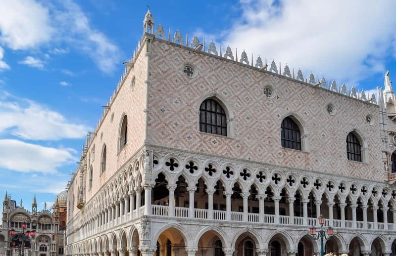 Venice: St. Mark's Basilica, Doge's Palace & Bridge of Sighs - St. Mark’s Basilica: Where the Golden Mosaics Do the Talking