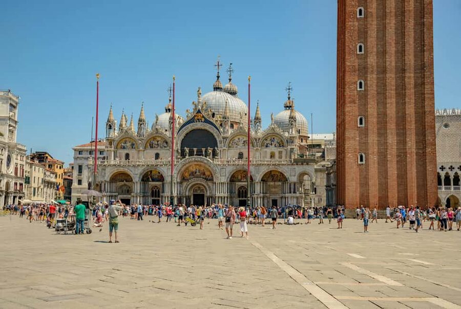 Venice: St Mark's Basilica Entry Ticket with Audio Guide App - What you’ll see inside St Mark’s in a 20-minute spotlight