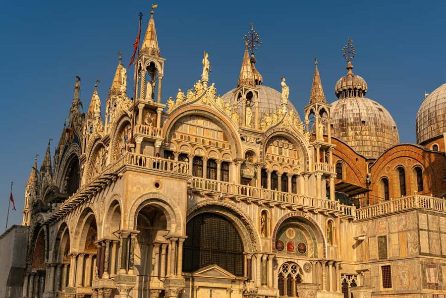 Venice: St Mark's Basilica Entry Ticket with Audio Guide App - Duration and pacing: why “20 minutes to 1 hour” matters