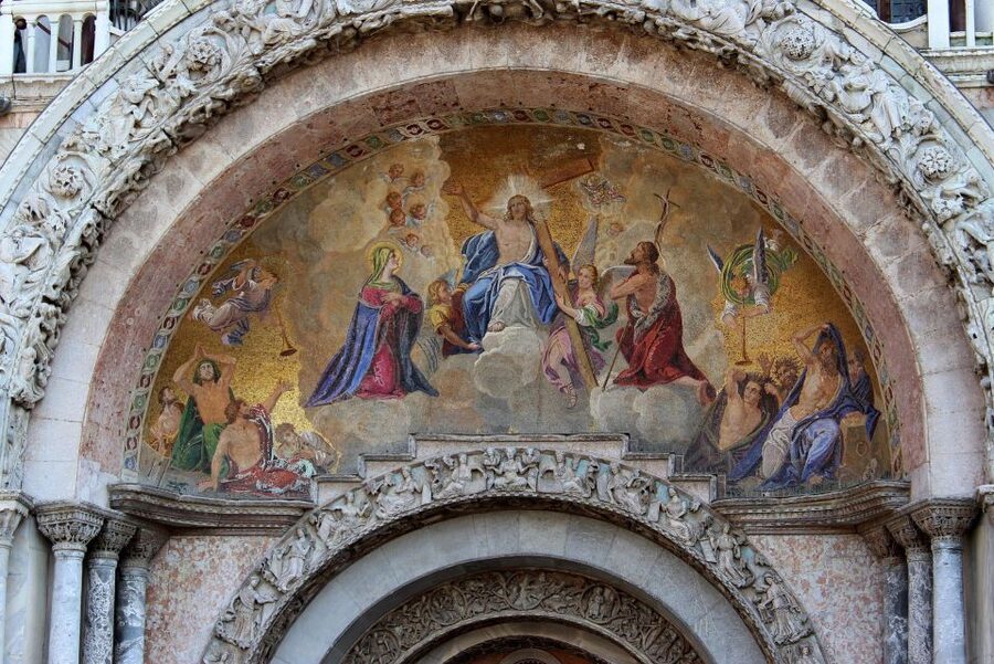 Venice: St. Mark's Basilica Fast-Track Main Floor Tour - Why St. Mark’s fast-track makes sense in Venice