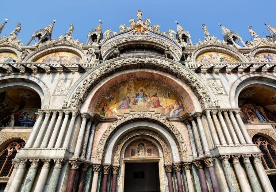 Venice: St. Mark’s Basilica Live Guided Tour - Terrace Views Over Venice: A Photo Break That Feels Worth It
