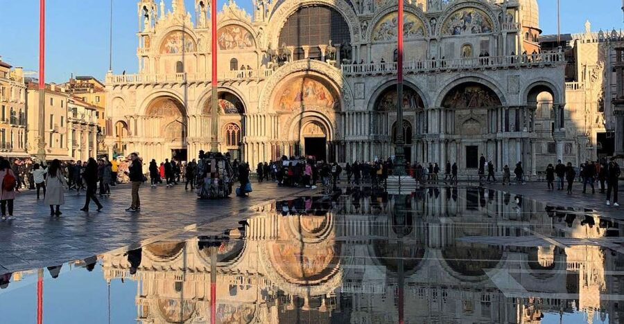 Venice: St. Mark's Basilica Skip-the-Line Entry & Audioguide - Key moments that make this ticket worth it