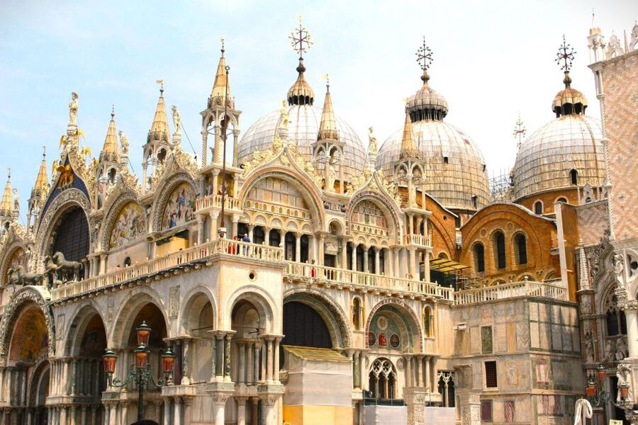 Venice: St. Mark’s Basilica Ticket with Host and Audioguide - Quick hits
