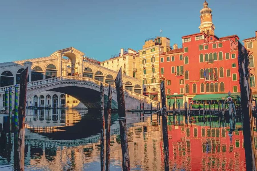 Venice: St. Mark's, Doge's Palace, Rialto, and Gondola Tour - Rialto Bridge and the Grand Canal, seen from the right angles