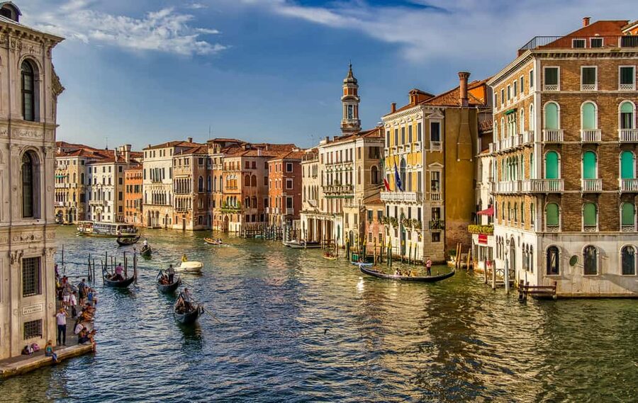 Venice: St. Mark’s Walking Tour & Gondola Traghetto Crossing - Why This St. Mark’s Walking Loop Feels Like the Right Length