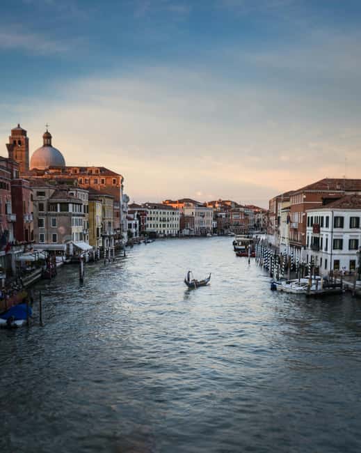 Venice: St. Mark’s Walking Tour & Gondola Traghetto Crossing - The 15-Minute Host Intro: Getting Oriented Without Losing Time