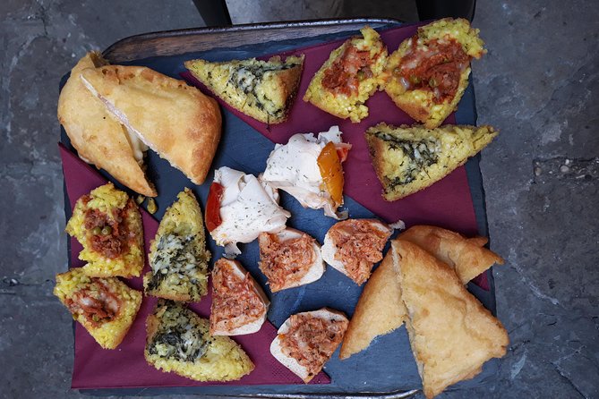 Venice Street Food Tour with Local Guide with Local Food Market Visit - Pace, comfort, and walkability in a 2.5-hour format