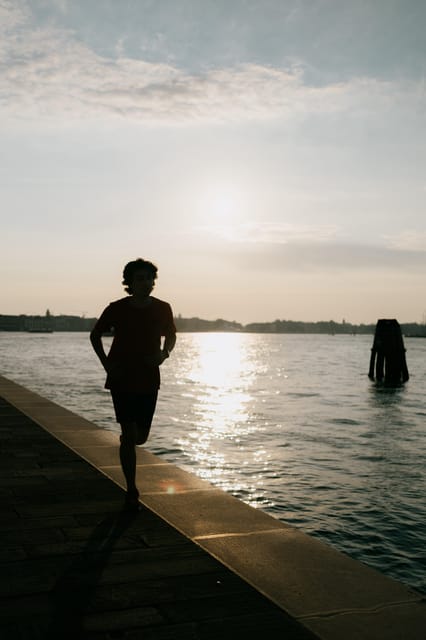 Venice Sunrise Running Experience - Dorsoduro Sunrise Streets and Promenades