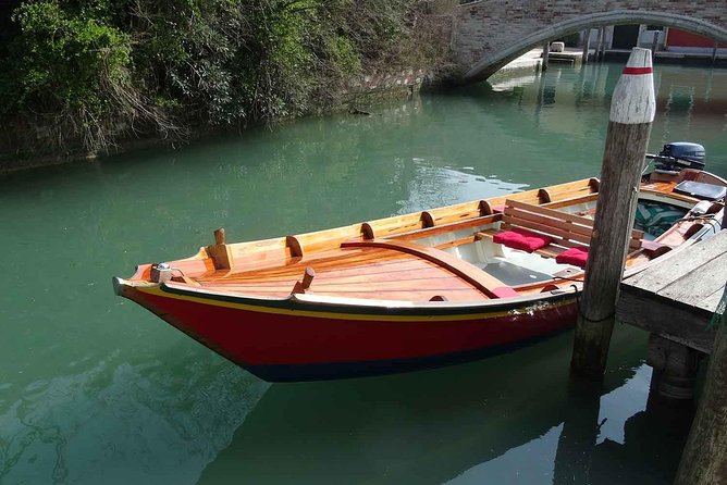 Venice Sunset Cruise by Typical Venetian Boat with Prosecco - San Lazzaro degli Armeni: A Cultural Island Moment Near The Lido