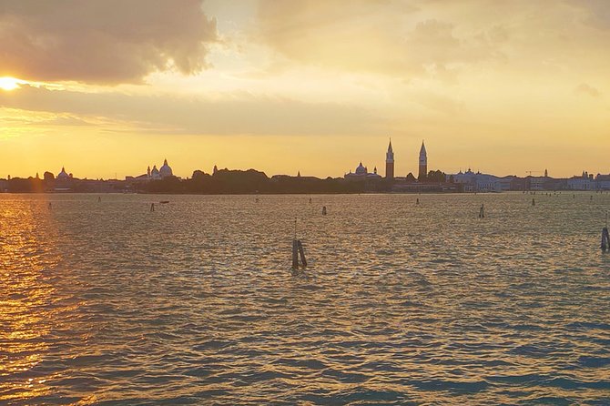 Venice: Sunset Lagoon Experience - On-board comfort: WiFi, restroom, snacks, and a 13m yacht
