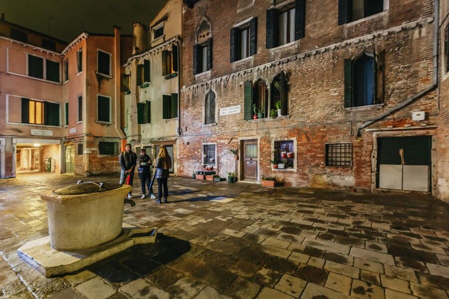 Venice: The Ghost & Legends Walking Tour - Fondamenta Nuova and San Michele: A Cemetery-Island View