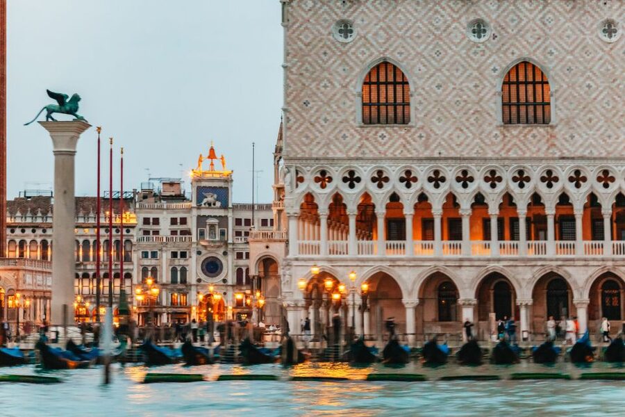 Venice: The Ghost & Legends Walking Tour - Cannaregio at the End: Where Shadows Feel Longer