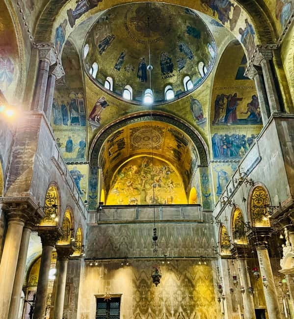 Venice: The History of St. Mark's Basilica Tour - Entering St Mark’s Basilica Faster: meet at Piazzetta dei Leoncini