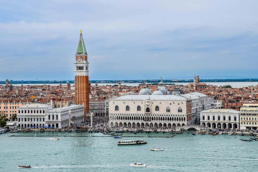 Venice: The History of St. Mark's Basilica Tour - Terrace views: Venice from above, plan for stairs