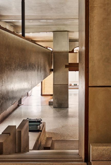 Venice: Tickets to Negozio Olivetti - The FAI role: why this building feels cared for