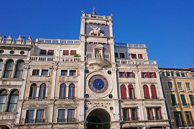 Venice Top attractions Walking Tour along the Canals - Guides, Pace, and What Makes the Experience Better