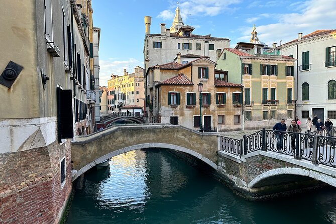 Venice Traditional Eateries Food Crawl and Guided Tour - A small group and an English-speaking guide like Ana