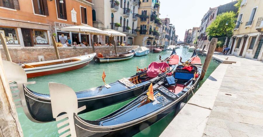 Venice: Traditional Shared Gondola Ride - Key points before you go