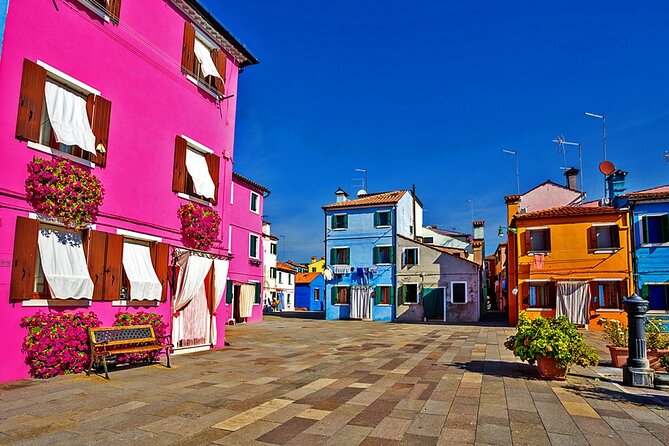 Venice Trilogy: Murano, Burano & Torcello by Lagoon Boat - Burano’s Color Houses and Lace-Making Demo, Plus Real Wandering Time