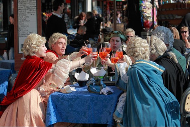 Venice: Venetian Style Carnival Pub Crawl - Key points to know before you go