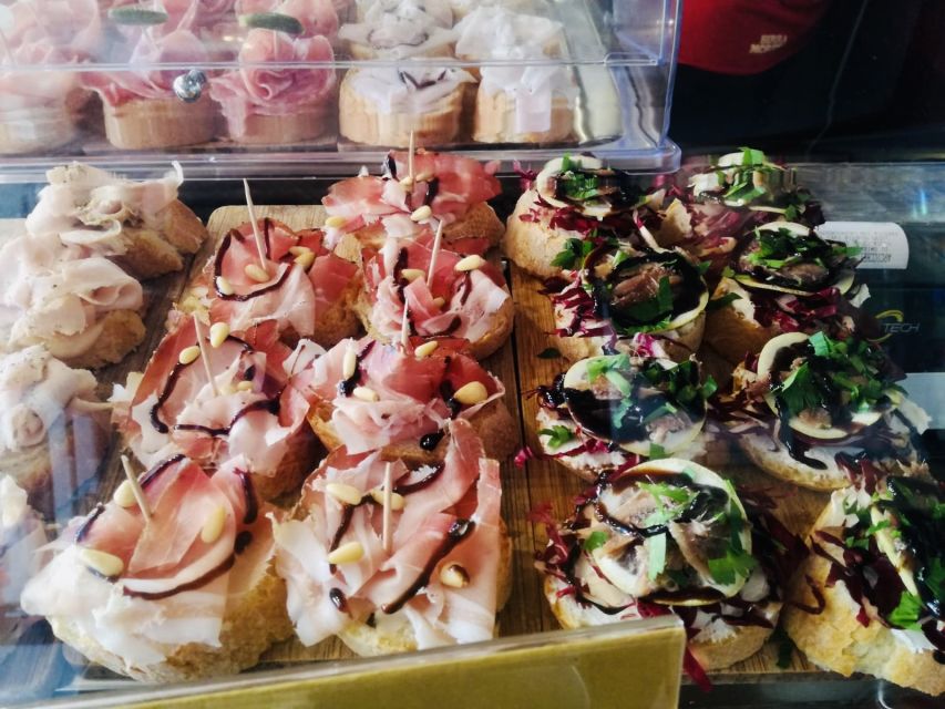 Venice: Venetian Style Carnival Pub Crawl - Quick practical tips so you get the best experience