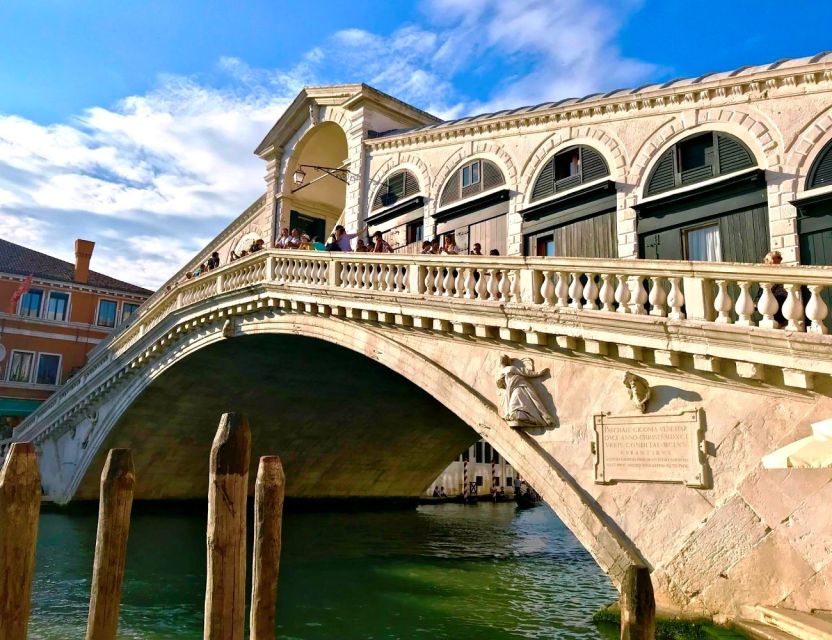 Venice Walking Tour and Gondola Ride Combo - The 1.5-hour walk: St Mark’s Square to the Rialto in smart segments