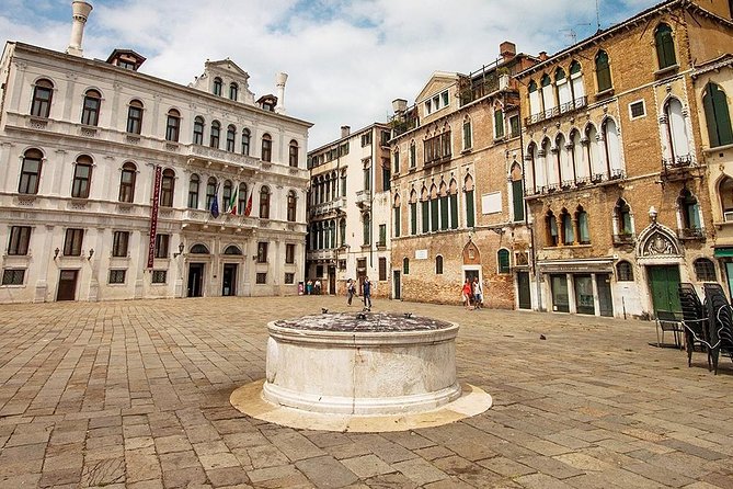 Venice Walking Tour plus Skip the Lines Doge's Palace and St Mark's Basilica Tours - Stop 1: Piazza San Marco walking tour (about 30 minutes)