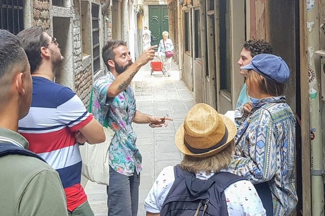 Venice Walking Tour Top Sights and Local Spots - Getting Oriented Fast: What This Tour Does Better Than a Map